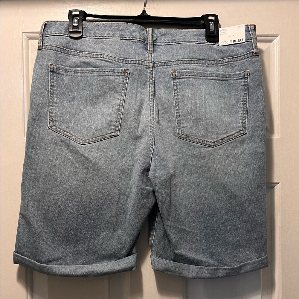 Code Bleu Light Blue Denim Shorts - Picture 2 of 6